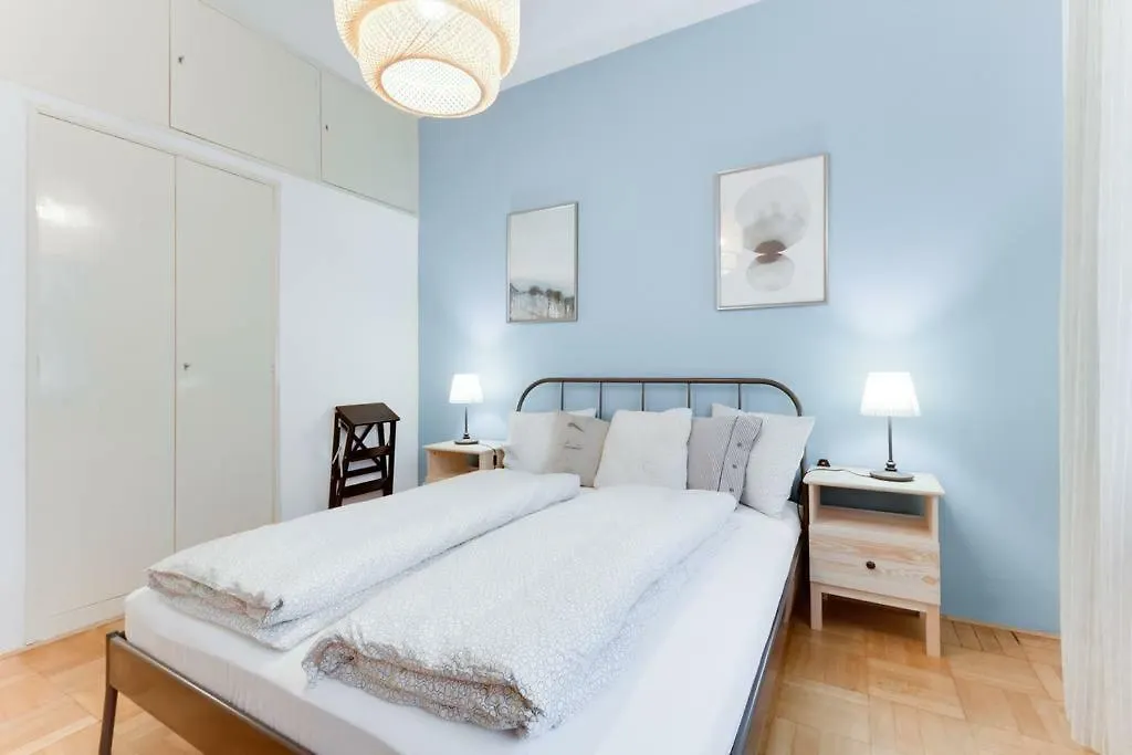 Apartment Alex Praga 0*,